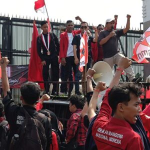 Demo boleh, anarki jangan! Ini sanksi pidana jika melanggar