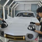 Melihat produksi replika mobil klasik seharga miliaran rupiah di Bali