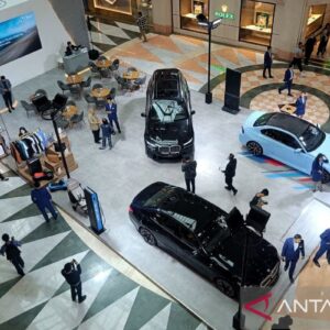 BMW dan MINI Indonesia kembali menggelar pameran di Plaza Senayan