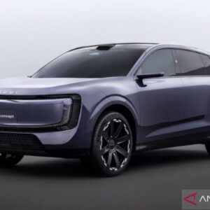 AUDI E SUV Concept bertenaga listrik debut di China