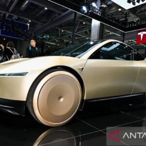 Tesla tunda chip AI5 hingga 2027 sebabkan fitur swakemudi penuh mundur