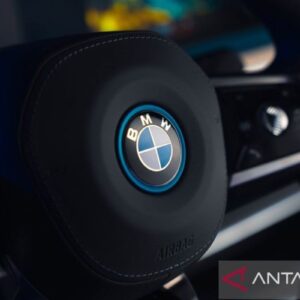 BMW jalin kerja sama dengan perusahaan teknologi asal China