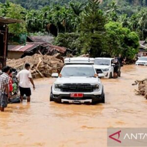 Perusahaan-perusahaan otomotif bantu korban bencana di Sumatera