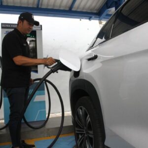 Pemerintah masih membahas rencana insentif mobil listrik dan “hybrid”